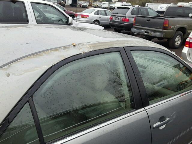 JTDBE30K753034116 - 2005 TOYOTA CAMRY LE GREEN photo 9