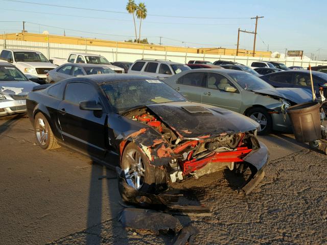 1ZVHT88S185122411 - 2008 FORD MUSTANG SH BLACK photo 1