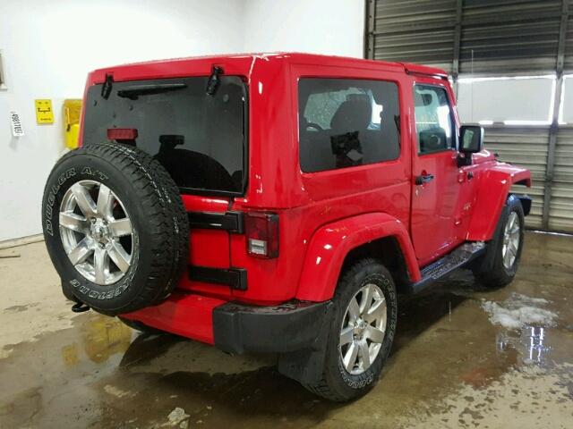 1C4GJWBG5HL676589 - 2017 JEEP WRANGLER S RED photo 4