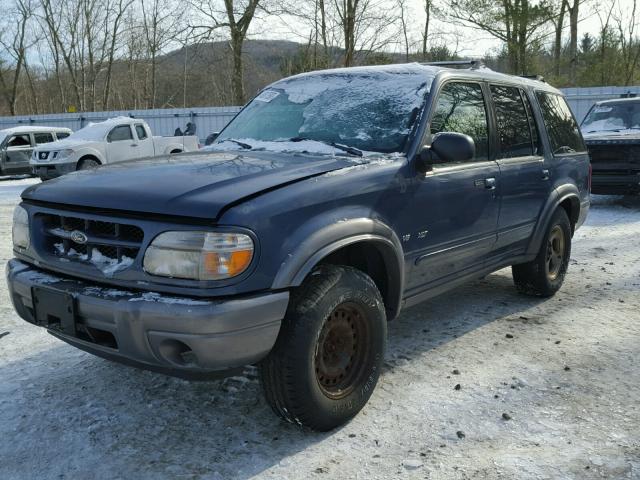 1FMZU83P9YZB42613 - 2000 FORD EXPLORER X BLUE photo 2