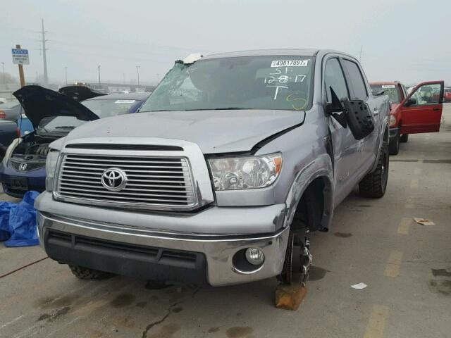 5TFHY5F10BX179112 - 2011 TOYOTA TUNDRA CRE SILVER photo 2