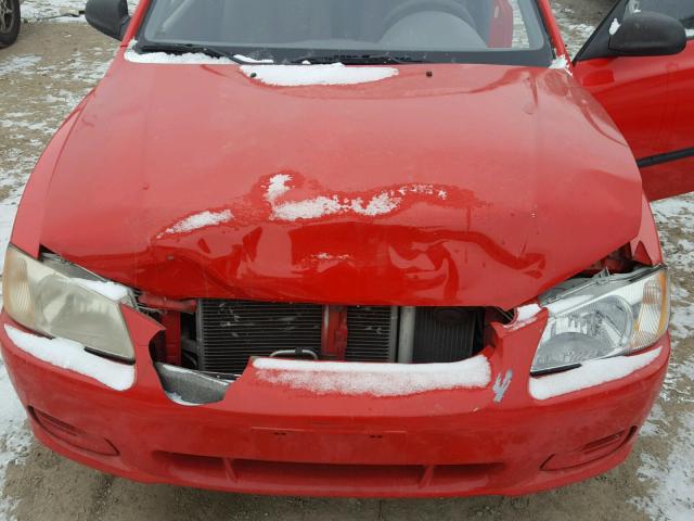 KMHCF35G82U163232 - 2002 HYUNDAI ACCENT L RED photo 7