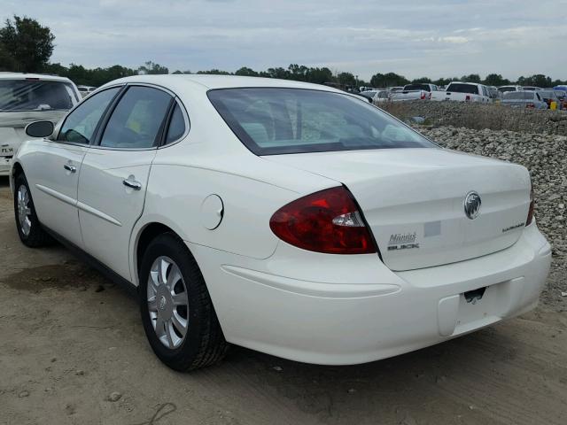 2G4WC532551281943 - 2005 BUICK LACROSSE C WHITE photo 3