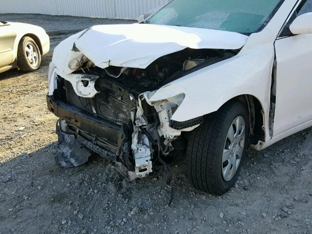 4T4BF3EK4BR097767 - 2011 TOYOTA CAMRY BASE WHITE photo 9