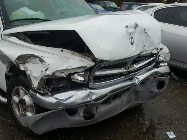 1B7GL2AX0YS646569 - 2000 DODGE DAKOTA QUA WHITE photo 9