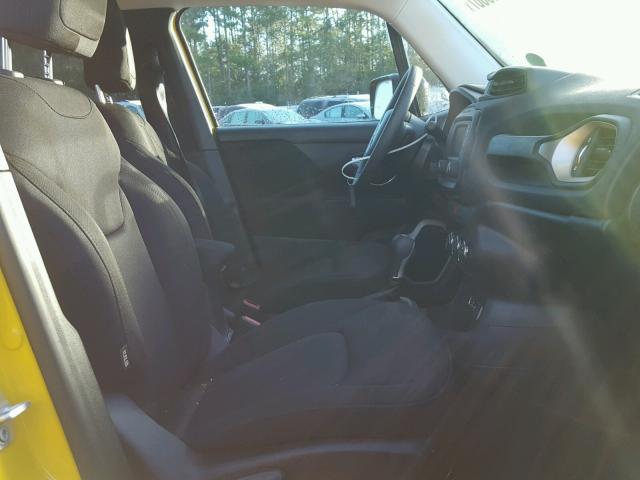 ZACCJAAT3GPE21630 - 2016 JEEP RENEGADE S 黄色 照片 5