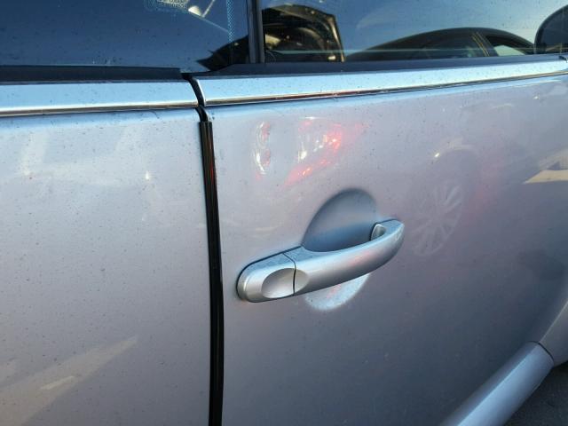 3VWCM31Y64M315893 - 2004 VOLKSWAGEN NEW BEETLE Gümüş foto 9