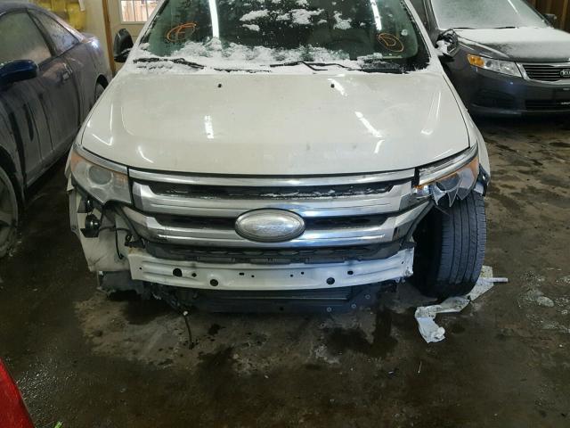 2FMDK3G93DBC22744 - 2013 FORD EDGE SE WHITE photo 9