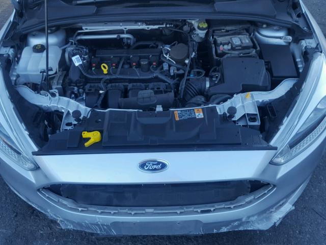 1FADP3K20FL204548 - 2015 FORD FOCUS SE SILVER photo 7