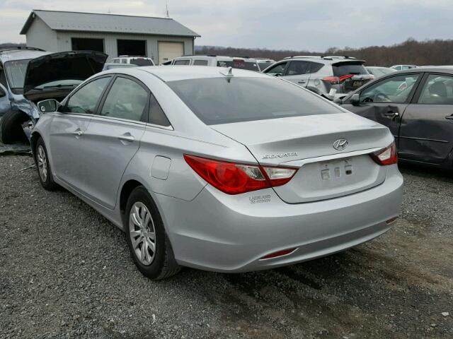 5NPEB4AC3BH149203 - 2011 HYUNDAI SONATA GLS SILVER photo 3