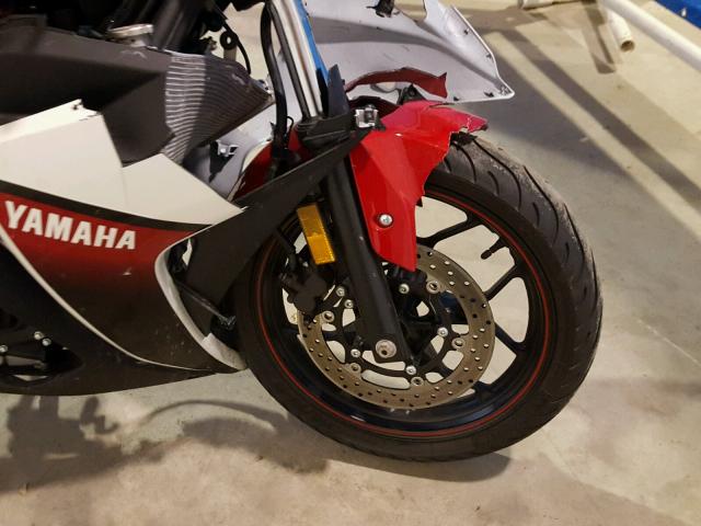 MH3RH06Y0GK013912 - 2016 YAMAHA YZFR3 TWO TONE photo 9