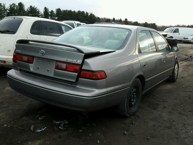 4T1BG22K4XU400897 - 1999 TOYOTA CAMRY CE GRAY photo 4