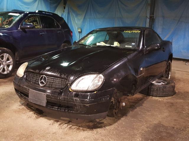 WDBKK47F1WF009248 - 1998 MERCEDES-BENZ SLK 230 KO BLACK photo 2