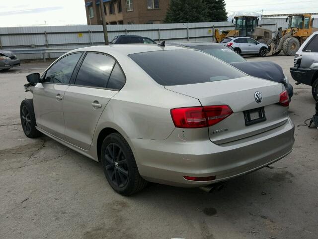 3VWD07AJ8FM231880 - 2015 VOLKSWAGEN JETTA SE TAN photo 3