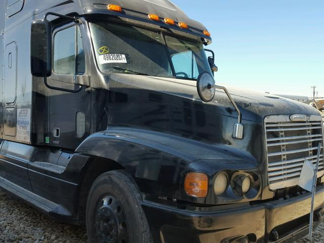 1FUJBBAV06PU25196 - 2006 FREIGHTLINER CONVENTION BLACK photo 1