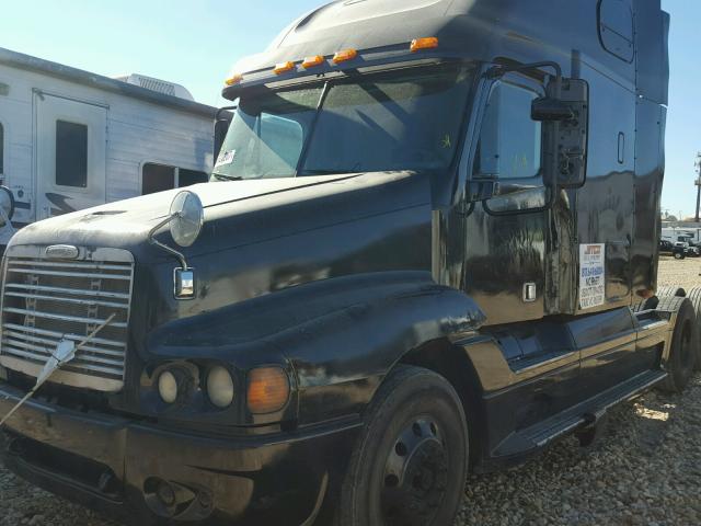 1FUJBBAV06PU25196 - 2006 FREIGHTLINER CONVENTION BLACK photo 2