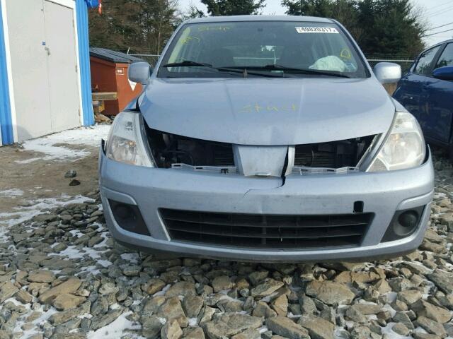 3N1BC13E59L408607 - 2009 NISSAN VERSA S BLUE photo 9