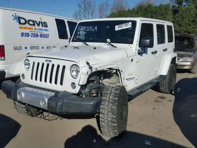 1C4BJWEG8EL246816 - 2014 JEEP WRANGLER U WHITE photo 2