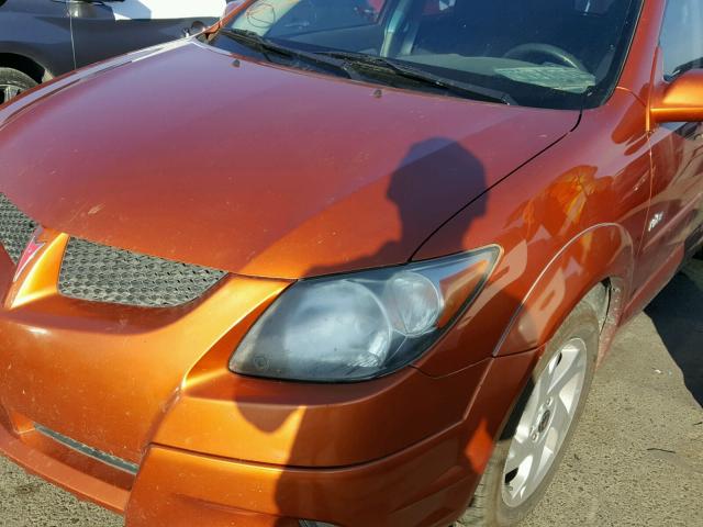 5Y2SL62854Z469141 - 2004 PONTIAC VIBE ORANGE photo 9