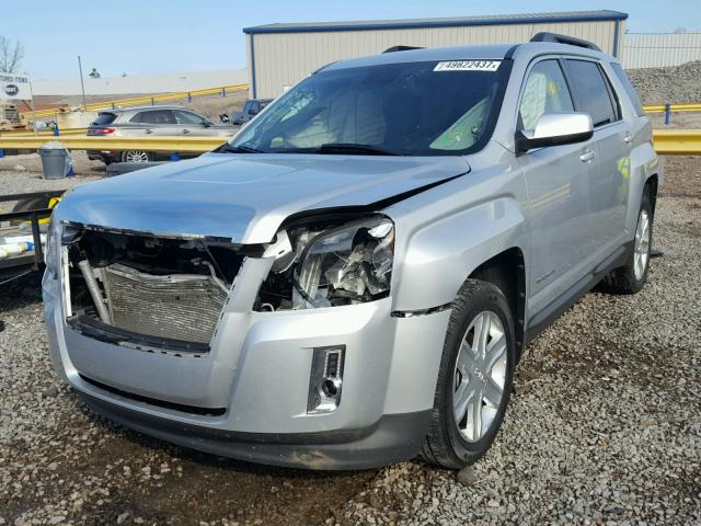 2GKALUEK8C6247005 - 2012 GMC TERRAIN SL SILVER photo 2