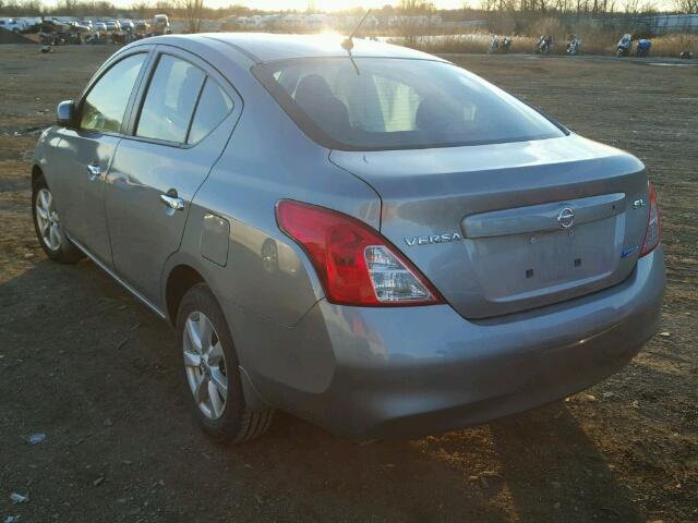 3N1CN7AP9CL924742 - 2012 NISSAN VERSA S GRAY photo 3