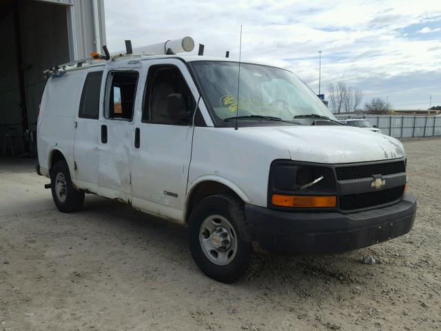 1GCGG25VX41168674 - 2004 CHEVROLET EXPRESS G2 WHITE photo 1