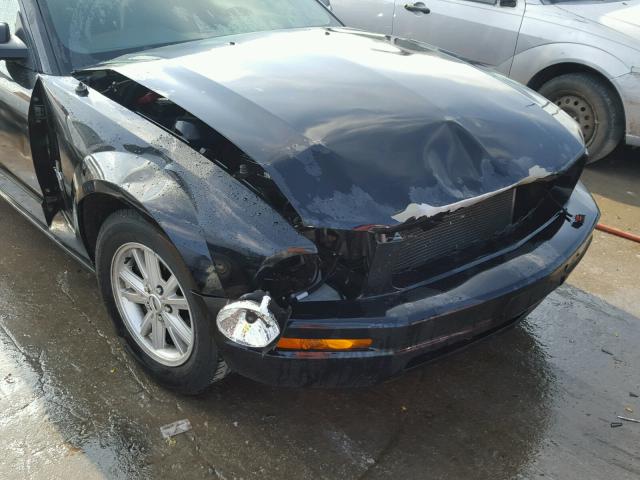 1ZVFT80N365233147 - 2006 FORD MUSTANG BLACK photo 9