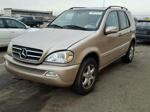 4JGAB75E33A380800 - 2003 MERCEDES-BENZ ML 500 GOLD photo 2