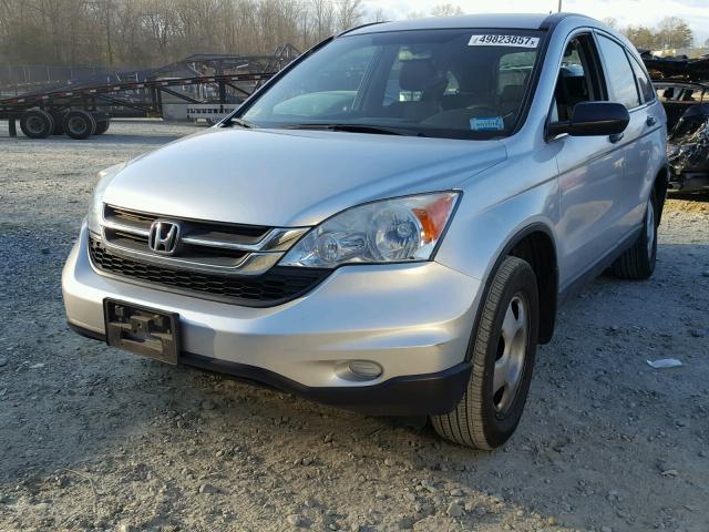 5J6RE4H36AL082549 - 2010 HONDA CR-V LX SILVER photo 2