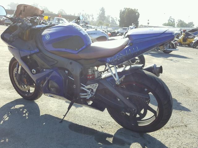 JYARJ06Y05A004225 - 2005 YAMAHA YZFR6 L BLUE photo 3