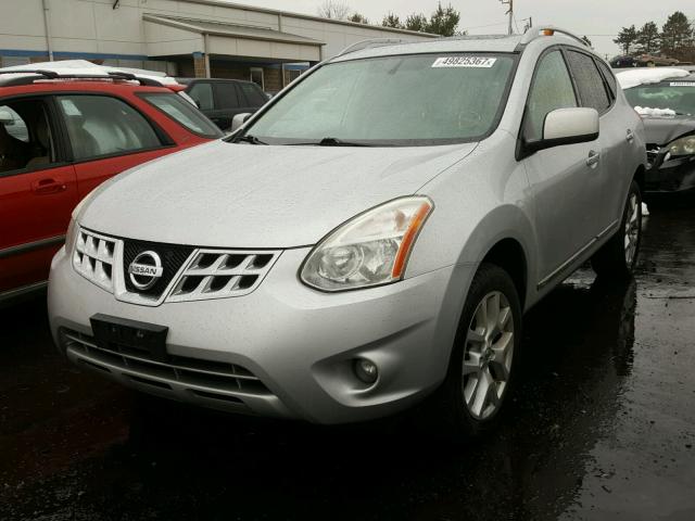 JN8AS5MV7BW276911 - 2011 NISSAN ROGUE S SILVER photo 2