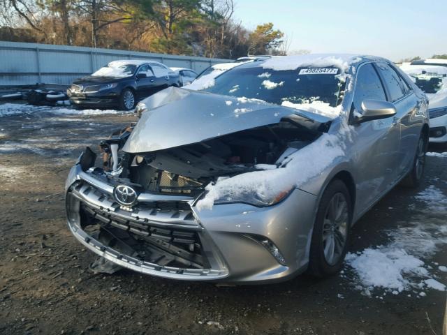 4T1BF1FK6GU239735 - 2016 TOYOTA CAMRY LE SILVER photo 2