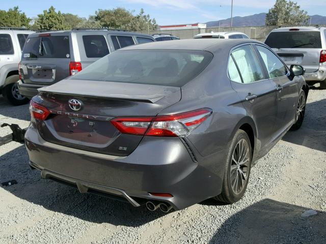 4T1B11HK4JU031209 - 2018 TOYOTA CAMRY L GRAY photo 4