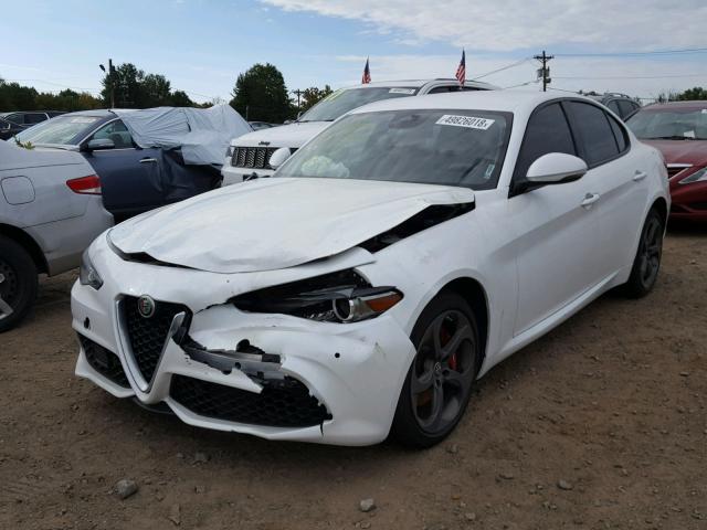 ZARFAEEN2H7559597 - 2017 ALFA ROMEO GIULIA TI WHITE photo 2