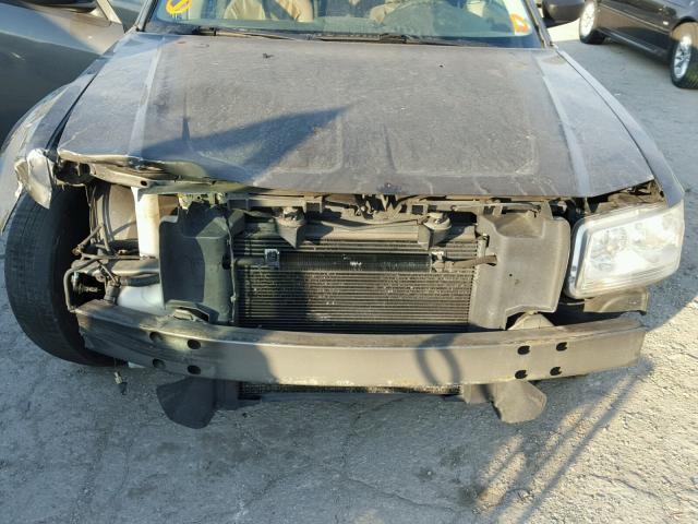 2D4FV47T18H167867 - 2008 DODGE MAGNUM GRAY photo 9