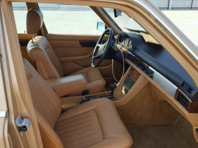 WDB1260371A001764 - 1984 MERCEDES-BENZ 500 SEL GOLD photo 5