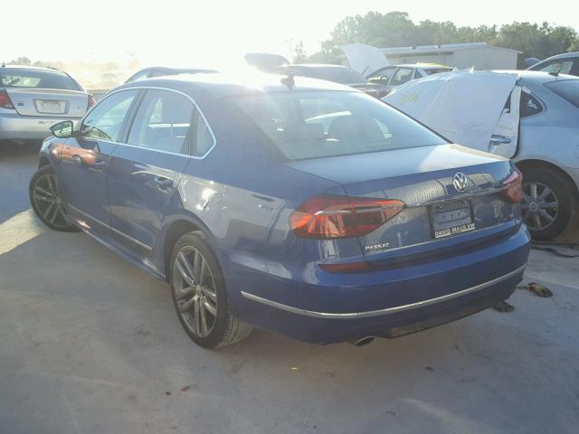 1VWDT7A34HC009575 - 2017 VOLKSWAGEN PASSAT R-L BLUE photo 3