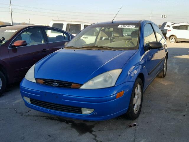 3FAFP31351R201416 - 2001 FORD FOCUS ZX3 BLUE photo 2