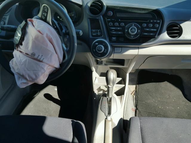 JHMZE2H79AS038675 - 2010 HONDA INSIGHT EX WHITE photo 9