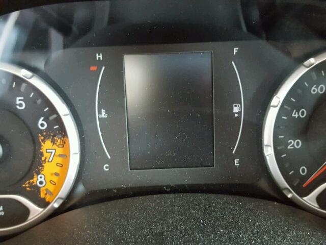 ZACCJAAT5FPB23613 - 2015 JEEP RENEGADE S Qara foto 8