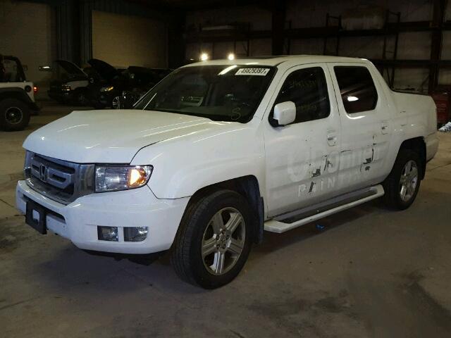 5FPYK1F57AB010105 - 2010 HONDA RIDGELINE WHITE photo 2