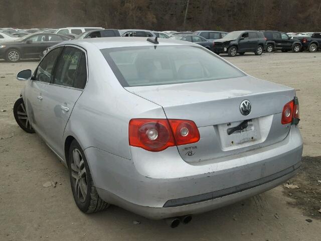 3VWSG71K26M716656 - 2006 VOLKSWAGEN JETTA 2.5 SILVER photo 3