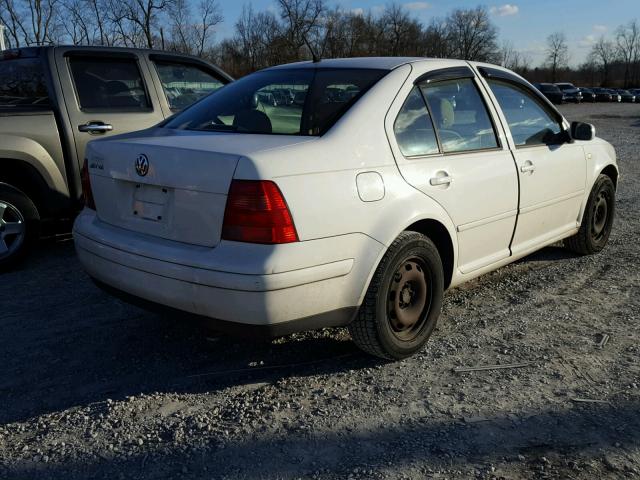 3VWRA29M9YM103302 - 2000 VOLKSWAGEN JETTA GL WHITE photo 4