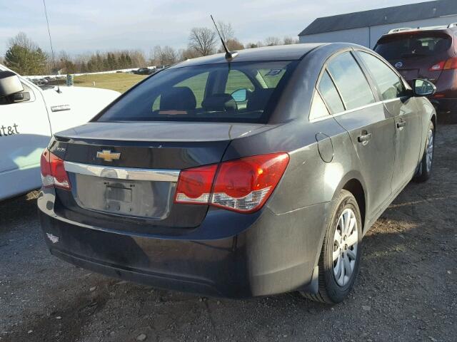 1G1PC5SH9B7143957 - 2011 CHEVROLET CRUZE LS BLACK photo 4