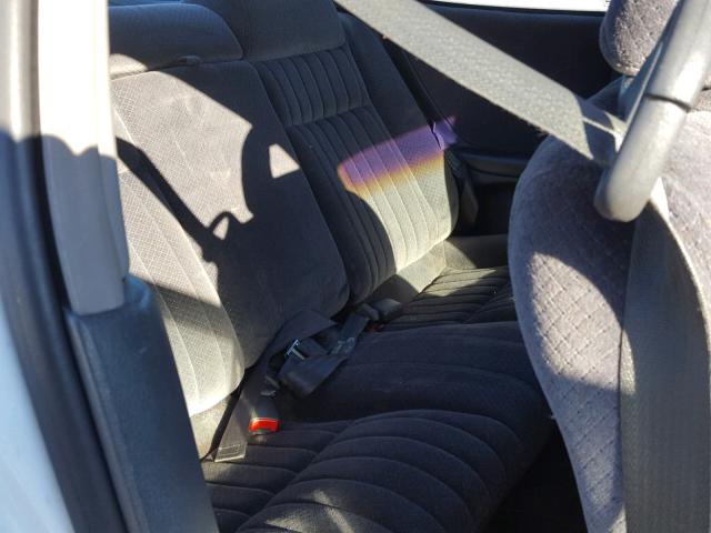 1G2WP12K01F164037 - 2001 PONTIAC GRAND PRIX Սպիտակ լուսանկար 6