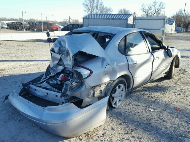 1FAFP56U47A217350 - 2007 FORD TAURUS SEL SILVER photo 4