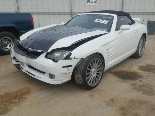 1C3AN75N35X047626 - 2005 CHRYSLER CROSSFIRE WHITE photo 2