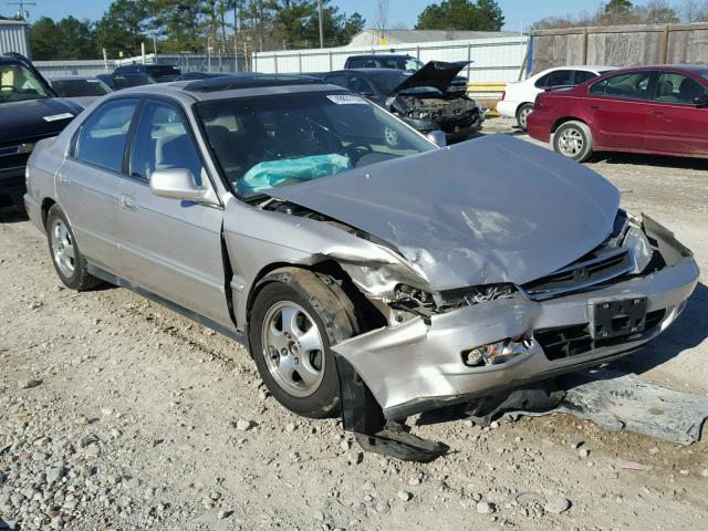 1HGCD5600VA261203 - 1997 HONDA ACCORD SE TAN photo 1