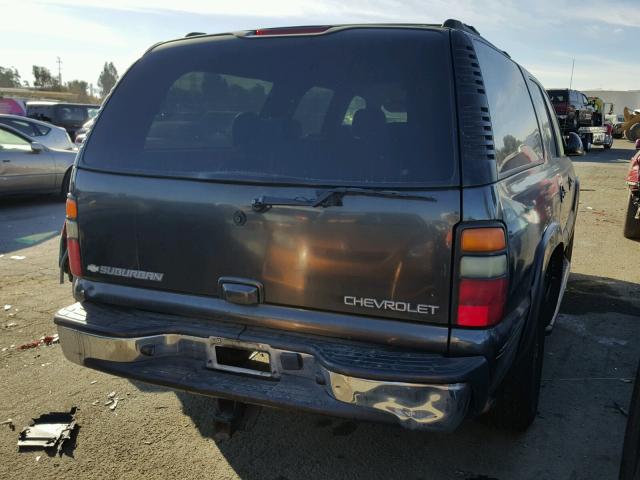 1GNFK16T74J186526 - 2004 CHEVROLET SUBURBAN K GRAY photo 4