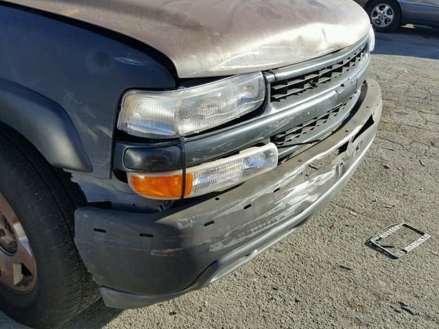 1GNFK16T74J186526 - 2004 CHEVROLET SUBURBAN K GRAY photo 9